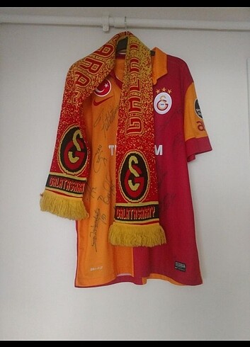 Galatasaray Vintage Nostaljik Galatasaray atkı
