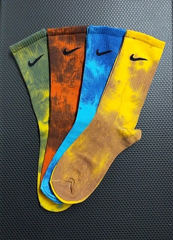 4 Çift Kutulu Uzun Batik Nike Çorap Seti 