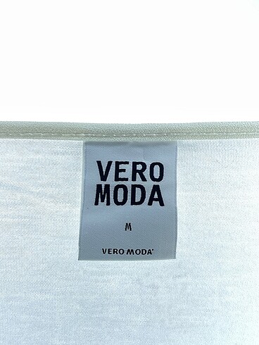m Beden beyaz Renk Vero Moda Bluz %70 İndirimli.