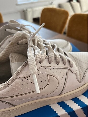 40 Beden beyaz Renk Nike air orijinal spor ayakkabı