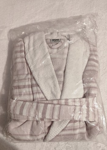 Lila Kadın Bağlamalı Bornoz - Görsel 2