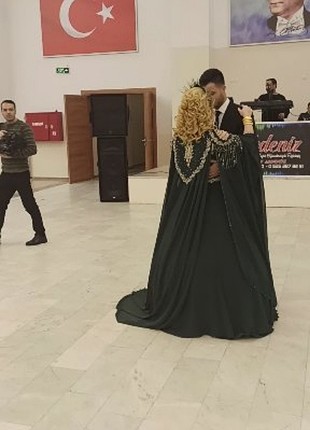 Yeşil bindallı 