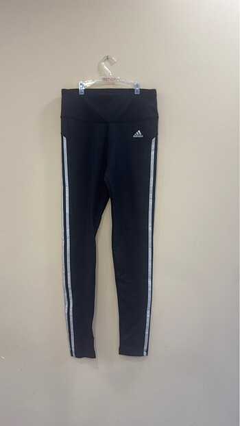 Adidas tayt