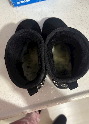 Pegia UGG Bot - Görsel 6