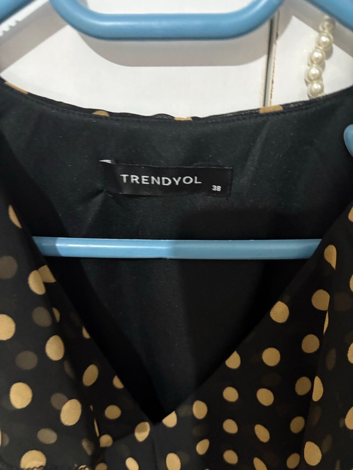 Siyah Puantiyeli Midi Fırfırlı Kadın Elbise - Görsel 3