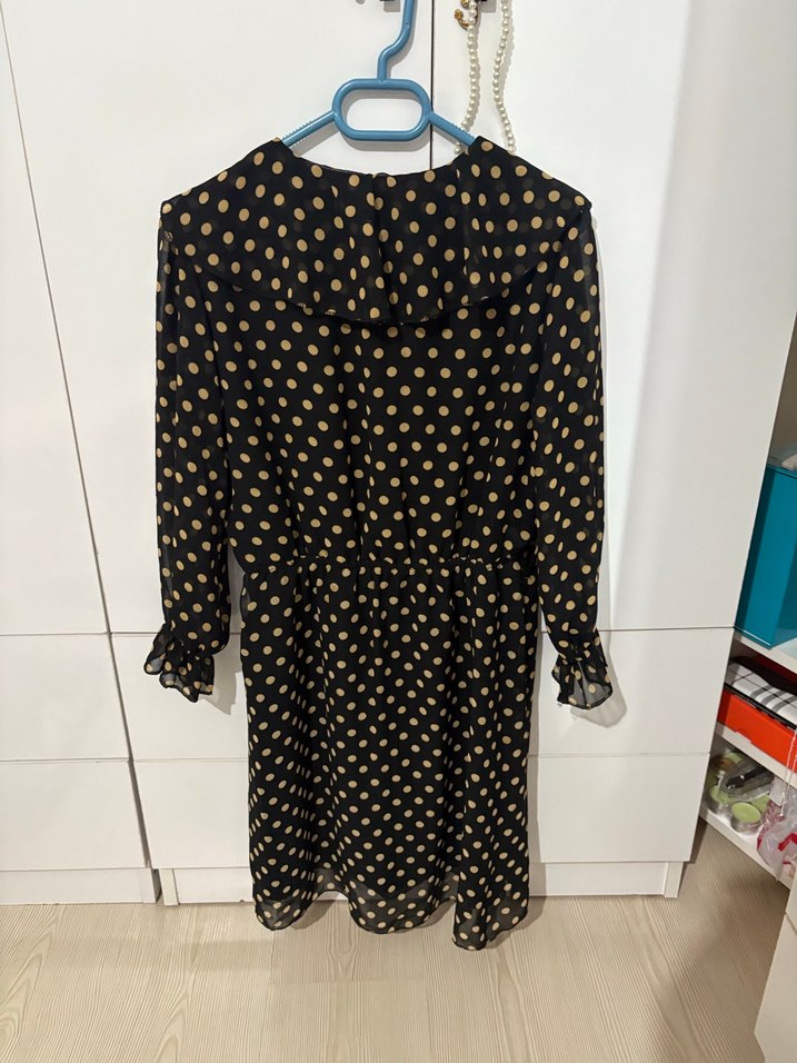 Siyah Puantiyeli Midi Fırfırlı Kadın Elbise - Görsel 5