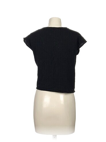 xs Beden Pull and Bear T-shirt %70 İndirimli.