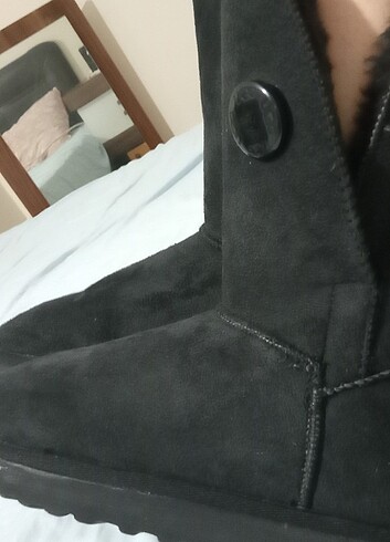 39 Beden Ugg bot