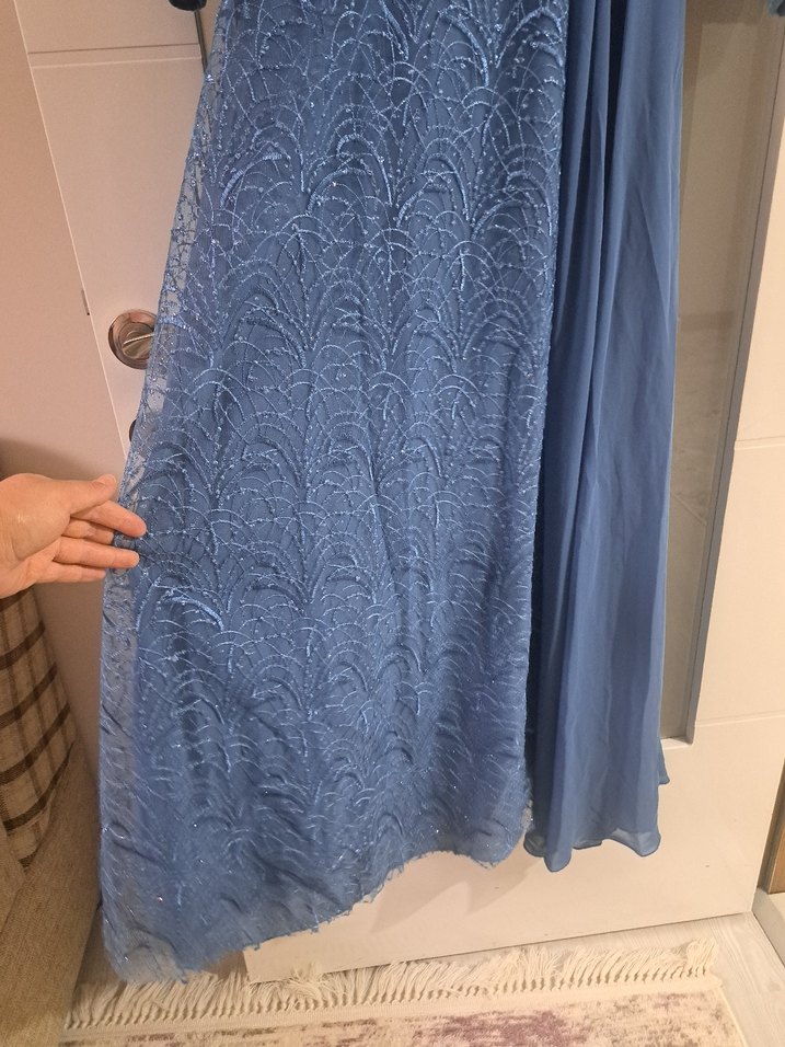 Nakışlı Yüksek Yakalı buz mavisi balik kesimli Uzun Abiye Elbise - Görsel 5