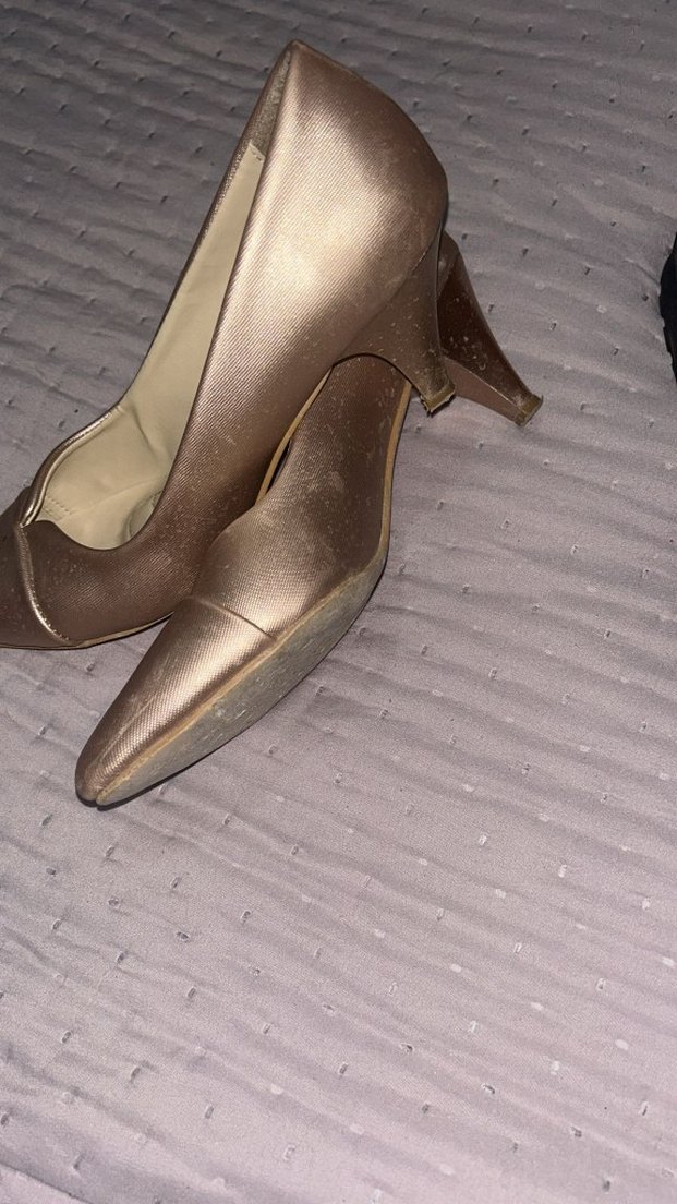 Bej Parlak Topuklu Kadın Ayakkabı - Görsel 2