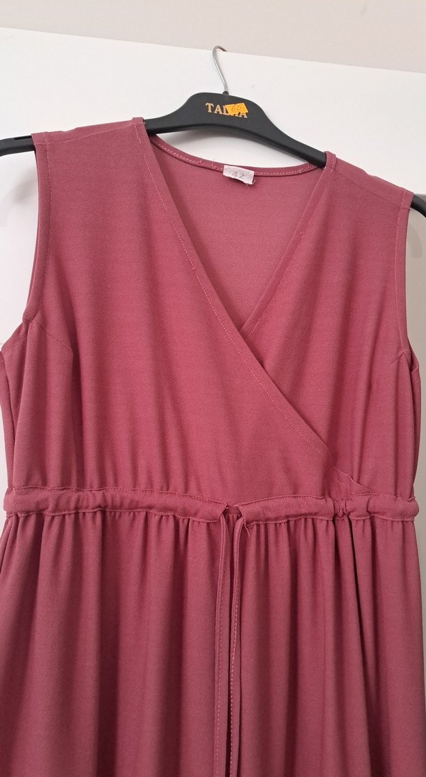 pembe Elbise V Yaka - Görsel 4