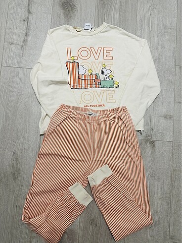 Pijama takimi