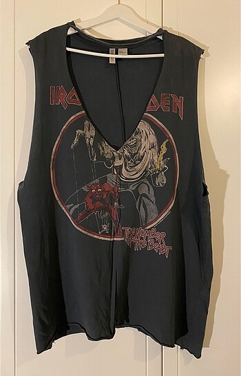 H&M Divided Iron Maiden Tshirt