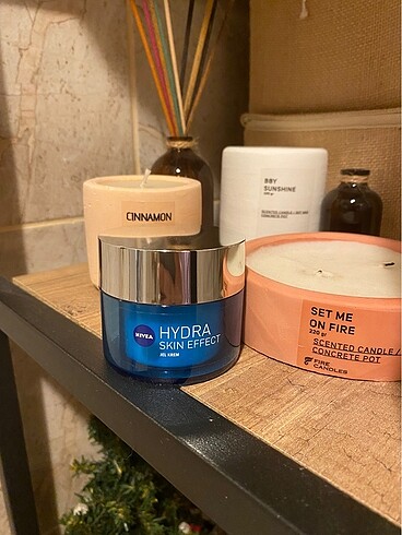 Nivea Hydra Skin Effect Yüz Kremi