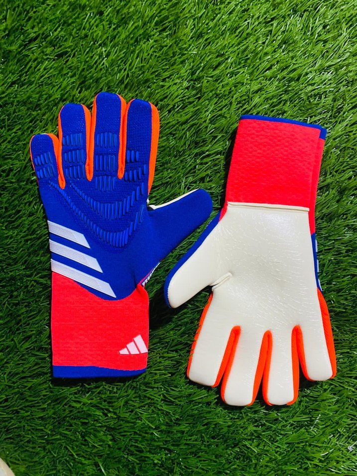 Renkli Erkek Çocuk Eldiveni Velcro Kapatmalı 11 NUMARA - Görsel 5