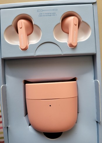 Philips Pembe Pastel Kablosuz Kulaklık - Görsel 4