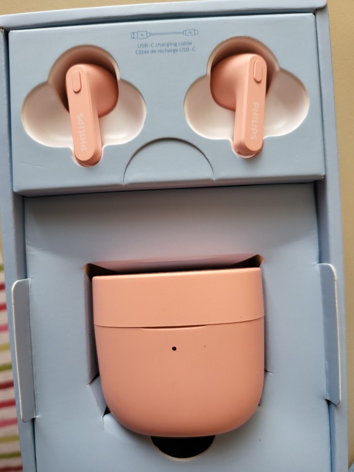 Philips Pembe Pastel Kablosuz Kulaklık - Görsel 4