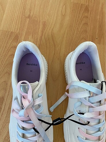 Bershka spor ayakkabı - Görsel 5
