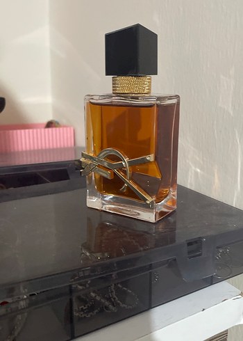 Yves Saint Laurent Kadın Parfümü