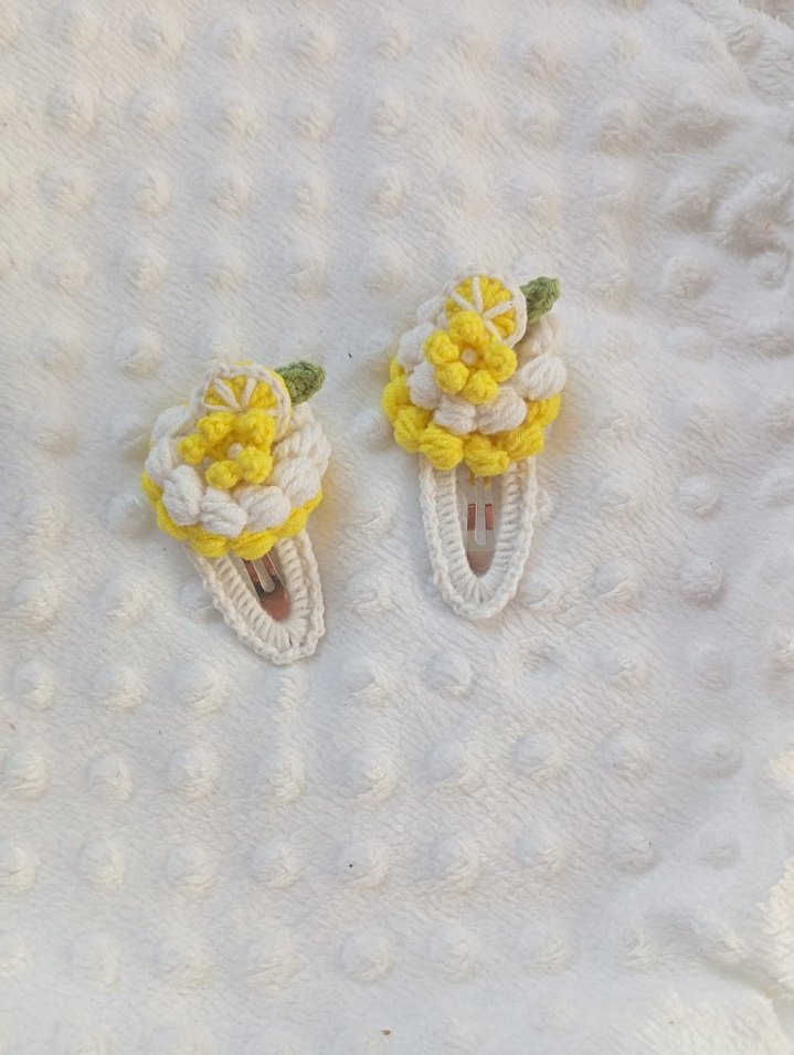 Sarı Nakışlı Örgü Çocuk Toka Seti - Görsel 2