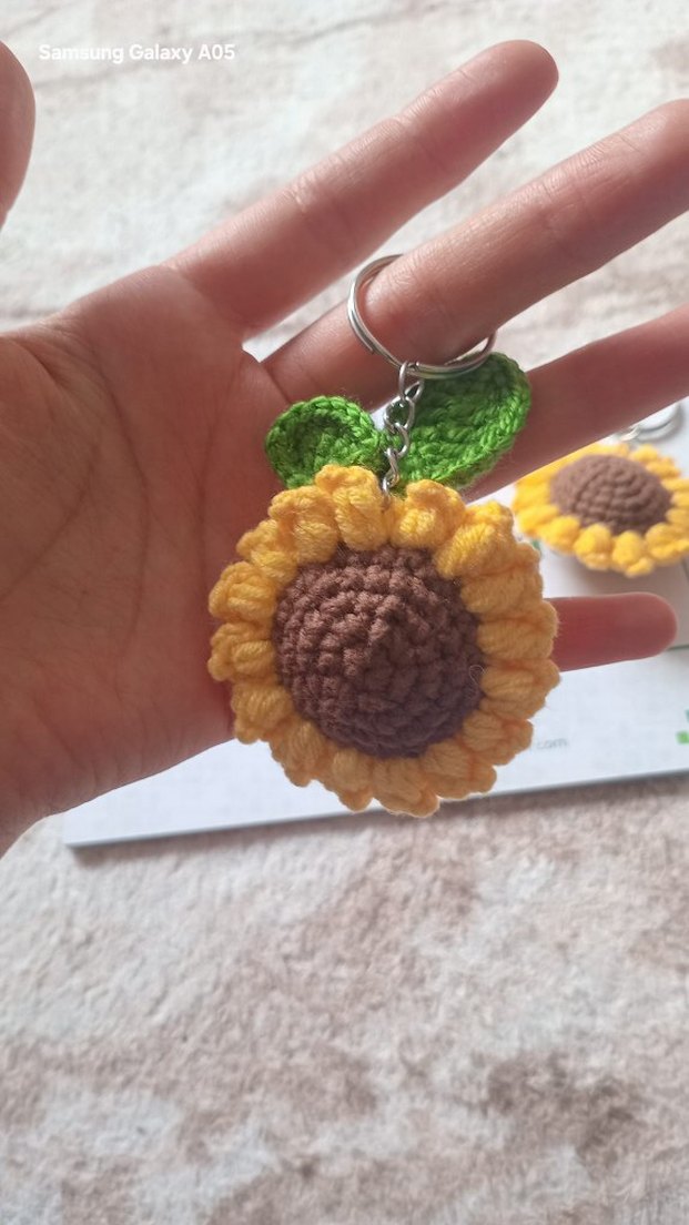 Sarı Örgü Ayçiçeği Anahtarlık - Görsel 2