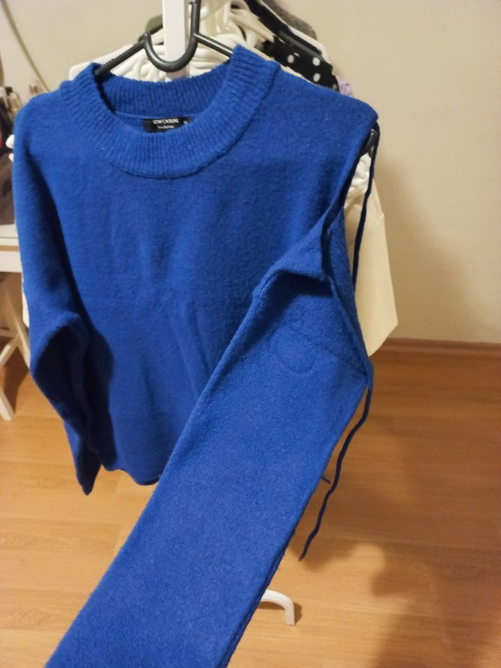 Kadın Mavi Örgü Yün Kazak - Görsel 5