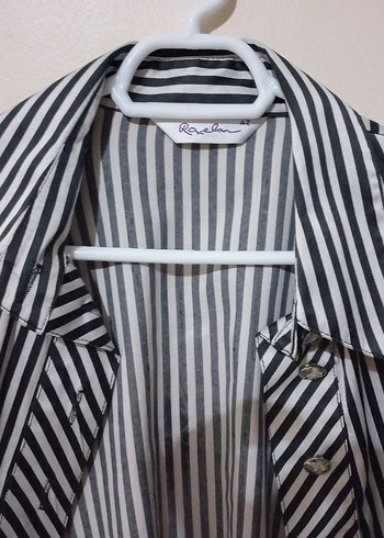 Düğmeli Siyah Beyaz Çizgili Kadın Gömlek - Görsel 5