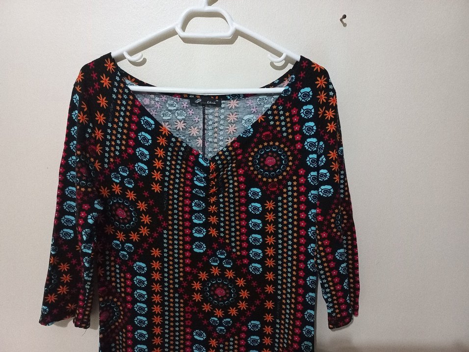 Bohem Desenli Midi V Yaka Kadın Elbise - Görsel 3