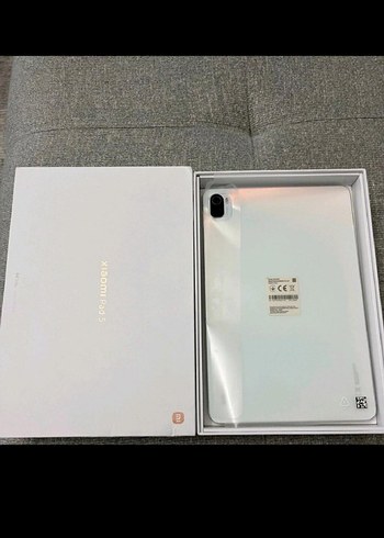 Beyaz Xiaomi Pad 5 Tablet
