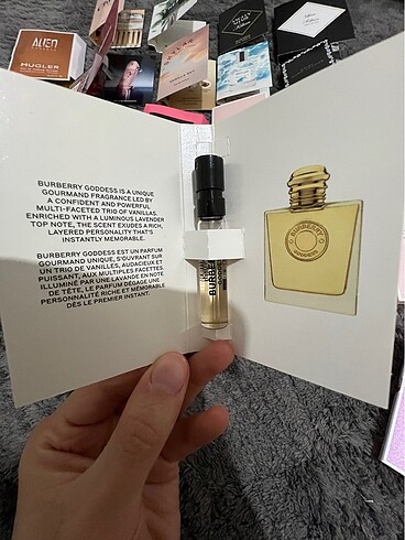 Burberry Goddess parfüm