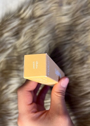Kylie Skin Lip Butter mango peach lipgloss - Görsel 5