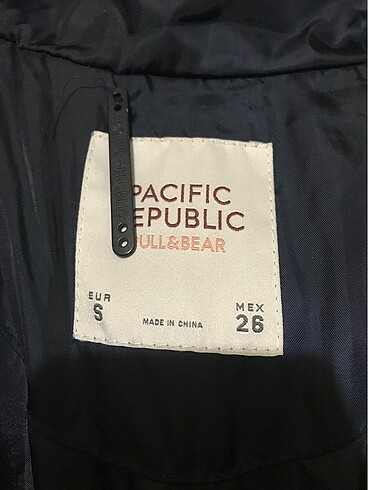 Pull and Bear PULL&BEAR MONT