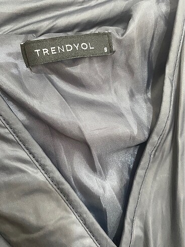 Trendyol & Milla Lacivert kapitone ceket