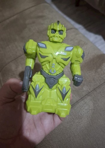  Beden Sarı Renkli Robot Aksiyon Figürü