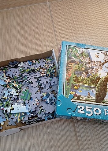 250 parça oyun puzzle