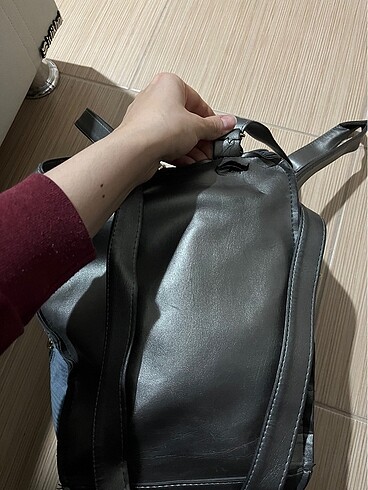 LC Waikiki Kadife çanta