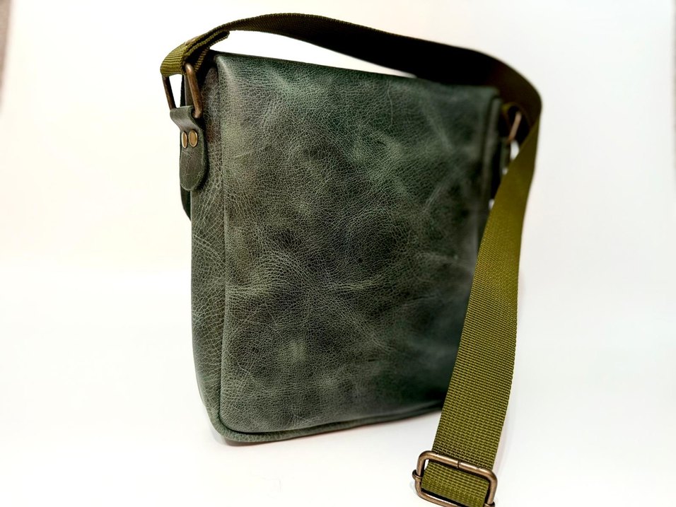 Yeşil Hakiki Deri Unisex Omuz Çantası - Görsel 5