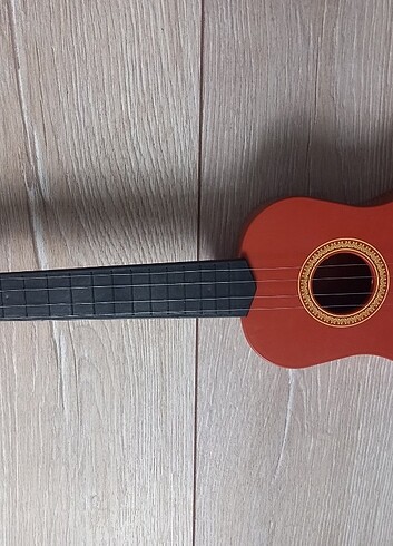 Diğer Oyuncak gitar