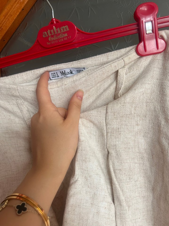 Düğmeli Keten etek görünümlü Mini Şort - Görsel 4