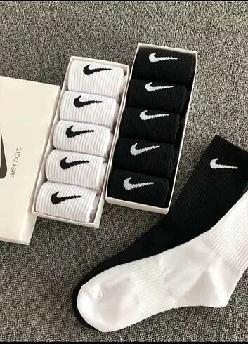 Siyah erkek çorap Nike Dri FIT antrenman
