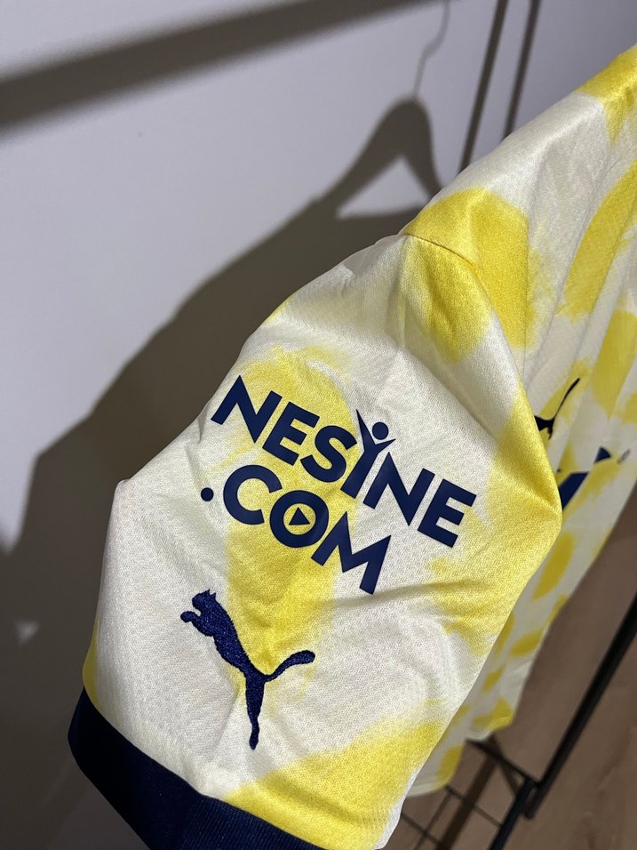 Sarı V Yaka Kısa Kollu Tie-Dye Erkek Forma - Görsel 4