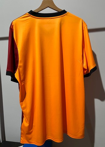 Erkek Kısa Kollu V Yaka Spor Forması - Görsel 3