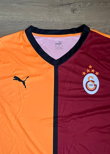 Erkek Kısa Kollu V Yaka Spor Forması - Görsel 2