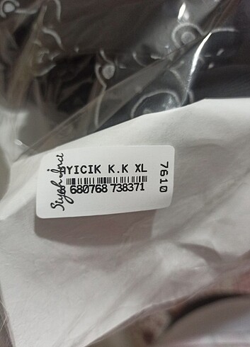 Zara Ayicikli pijama takımı 