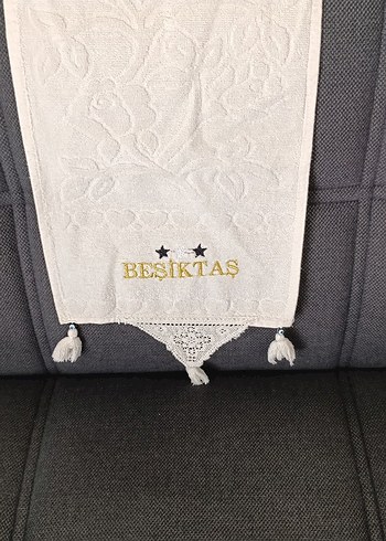 Beşiktaş Beyaz Nakışlı Beşiktaş Havlusu