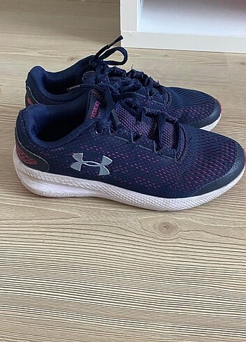 36 Beden mor Renk #Under Armour# Spor ayakkabı