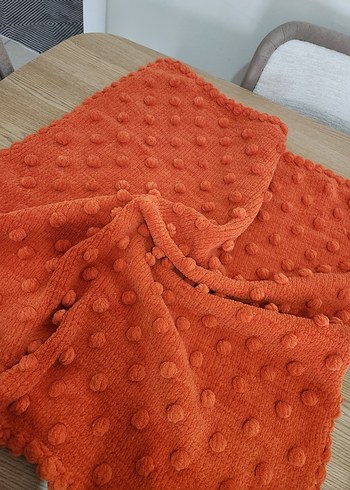 Turuncu Örgü Çocuk Battaniyesi El emeği 90×90 ebatında - Görsel 2