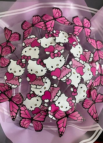 Hello kitty ve kelebekli buket