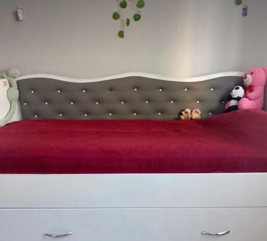 Bordo Renkli Düz Yatak Koruyucu - Görsel 2