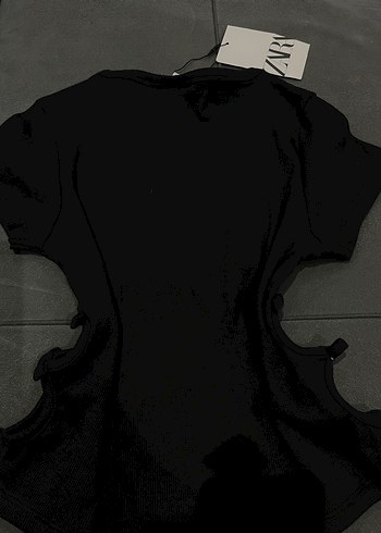 Kız Siyah Baskılı Kısa Kollu Tişört - Görsel 4